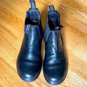 Blundstone kids black boots, size 2